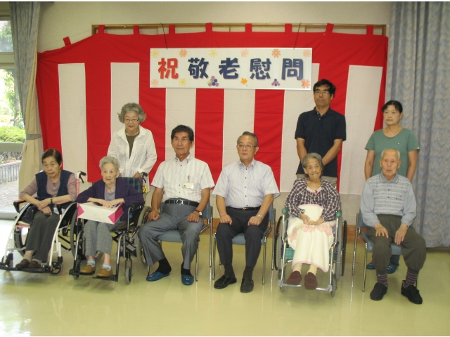 皆さんで記念撮影