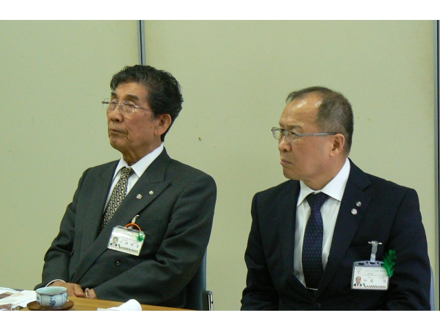 川瀬町長、加藤副町長も来苑されました