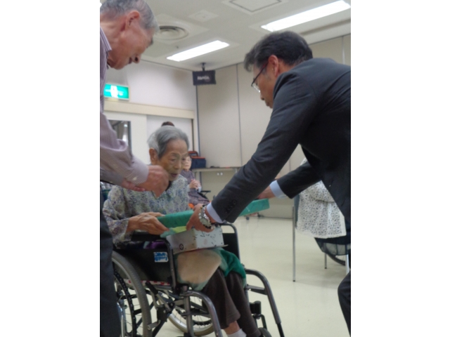 緊張しています