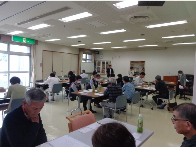 食事会の様子