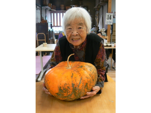 重たくて持ち上げられない！