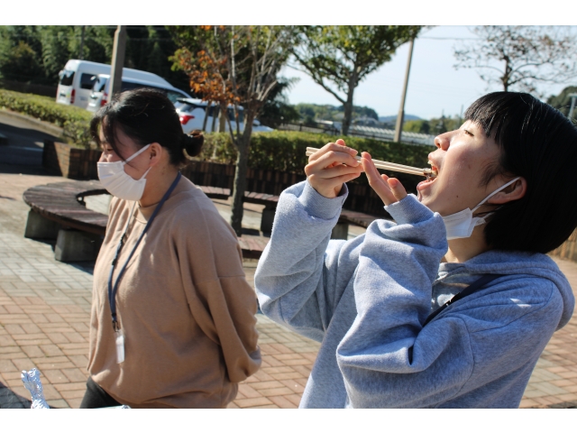 実習生さん　お味見