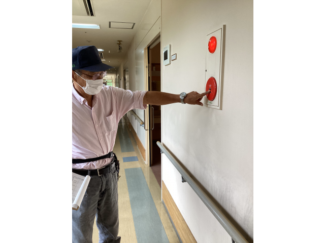 非常ベルを鳴らします。訓練開始！