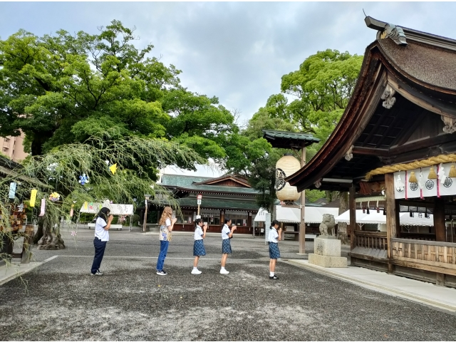 活動は参拝してから